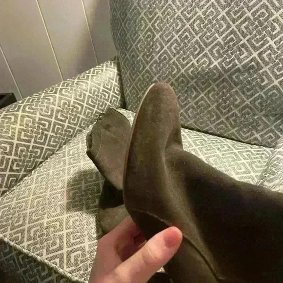 Brown mini boots - Picture 3 of 9